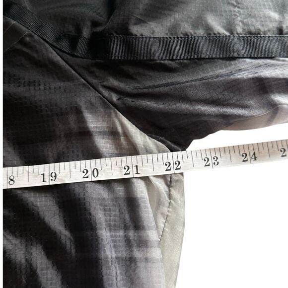 Nike International Bomber Jacket Women’s Small Black Gray Windbreaker - Picture 8 of 10